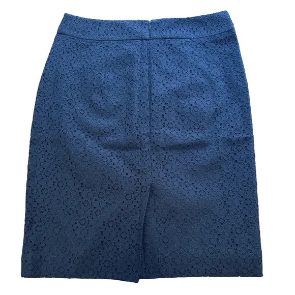 Banana Republic Pencil Skirt EUC size 4 black lace skirt - Picture 2 of 7